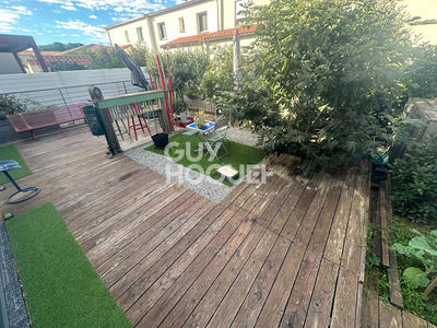 Maison - 97 m² - 3 pièces