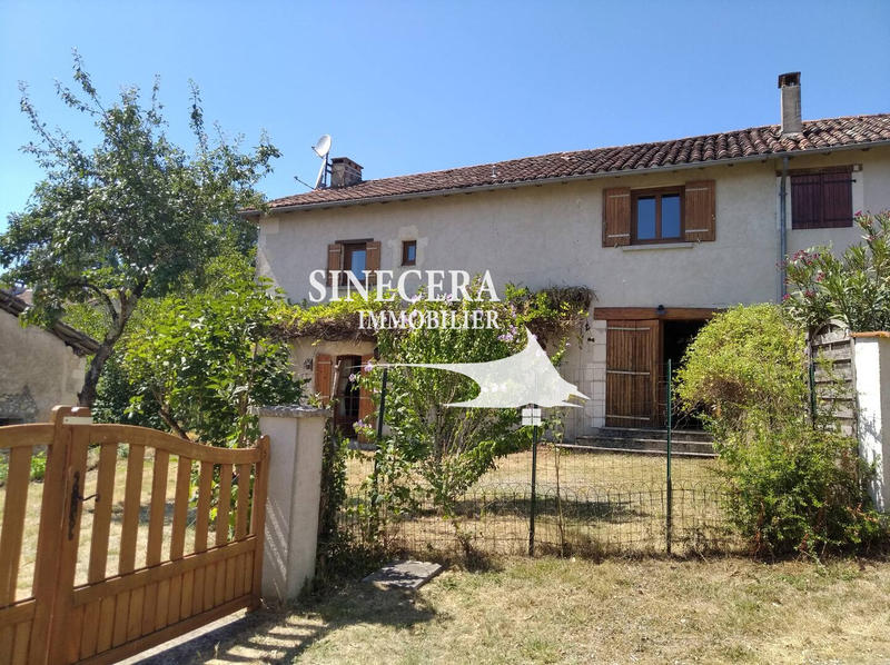 Maison de village - 92 m² - 3 pièces