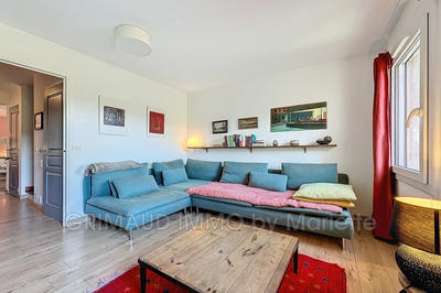 Maison de village - 140 m² - 7 pièces