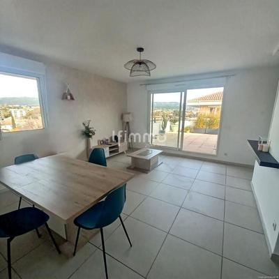 Appartement - 59 m² - 3 pièces