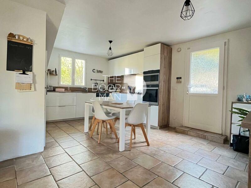 Maison - 154 m² - 6 pièces