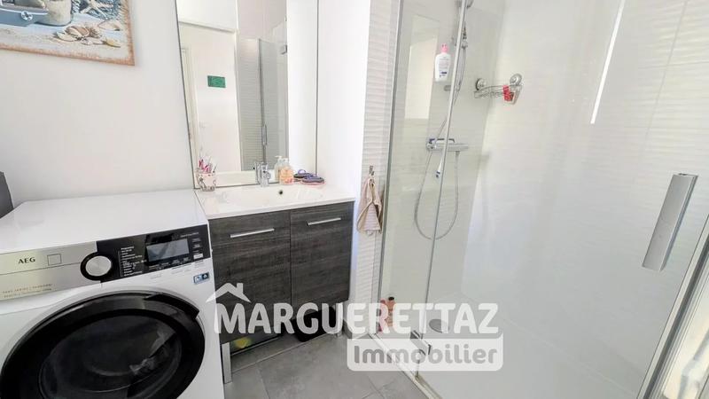 Appartement - 80 m² - 3 pièces