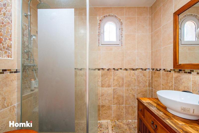 Maison - 92 m² - 4 pièces