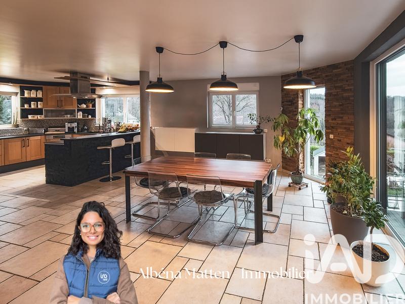 Maison de maîtres - 165 m² - 7 pièces