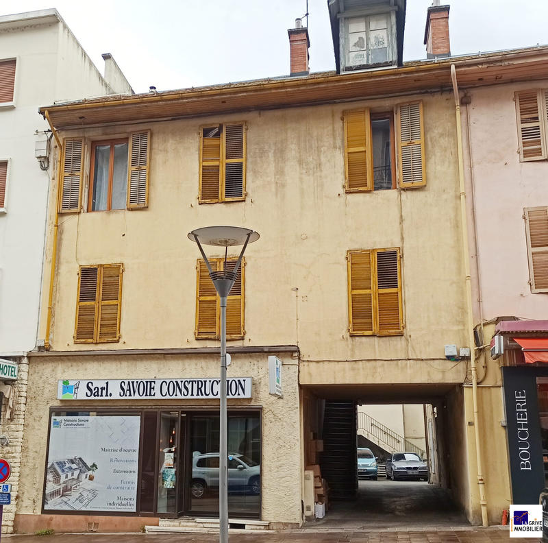 Local commercial - 101 m²