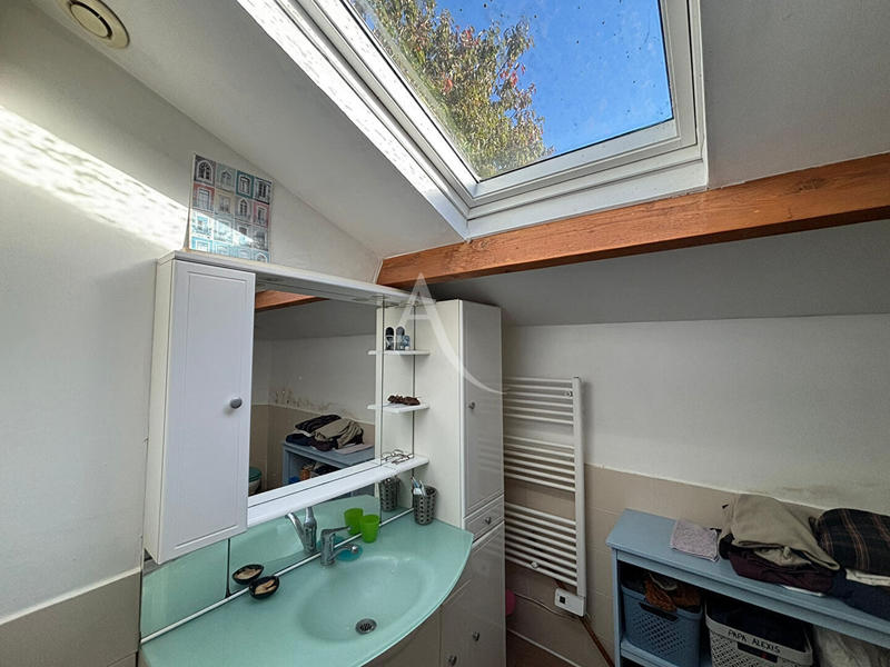 Maison - 97 m² - 5 pièces