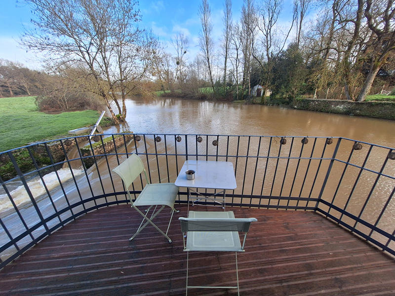 Maison - 163 m² - 5 pièces