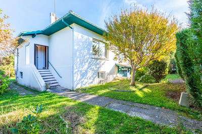 Maison - 121 m² - 4 pièces