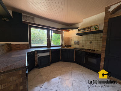Maison - 159 m² - 6 pièces