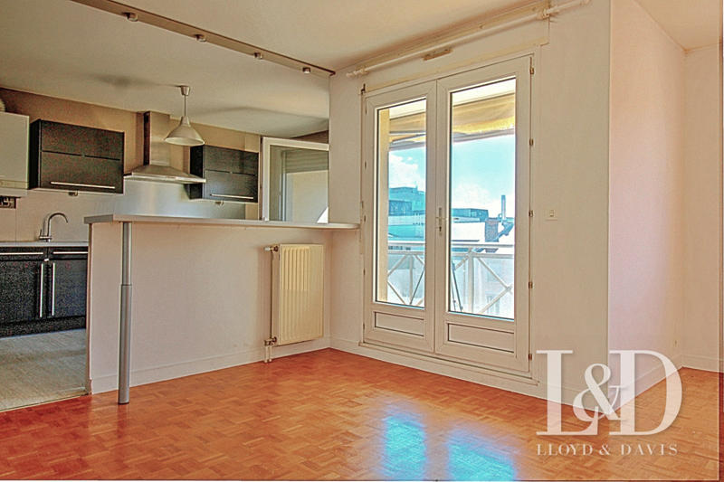 Appartement - 75 m² - 3 pièces