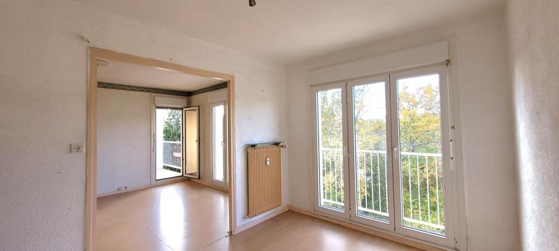 Appartement - 85 m² - 5 pièces