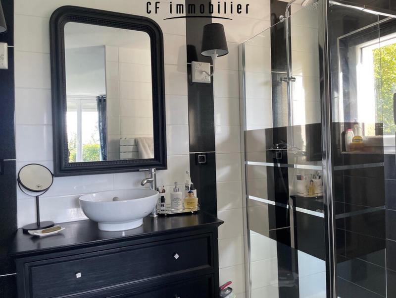 Maison - 145 m² - 5 pièces