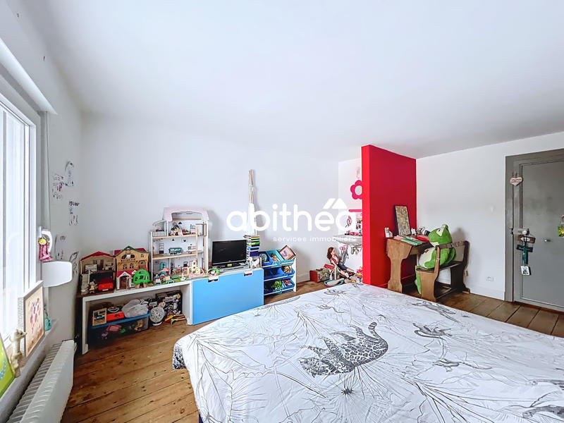 Maison - 380 m² - 13 pièces