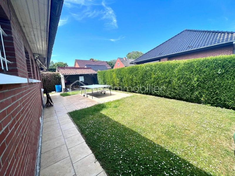 Maison traditionnelle - 212 m² - 6 pièces