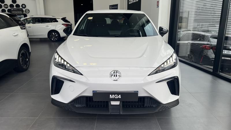 Mg Mg4 Standard 51kWh 125kW