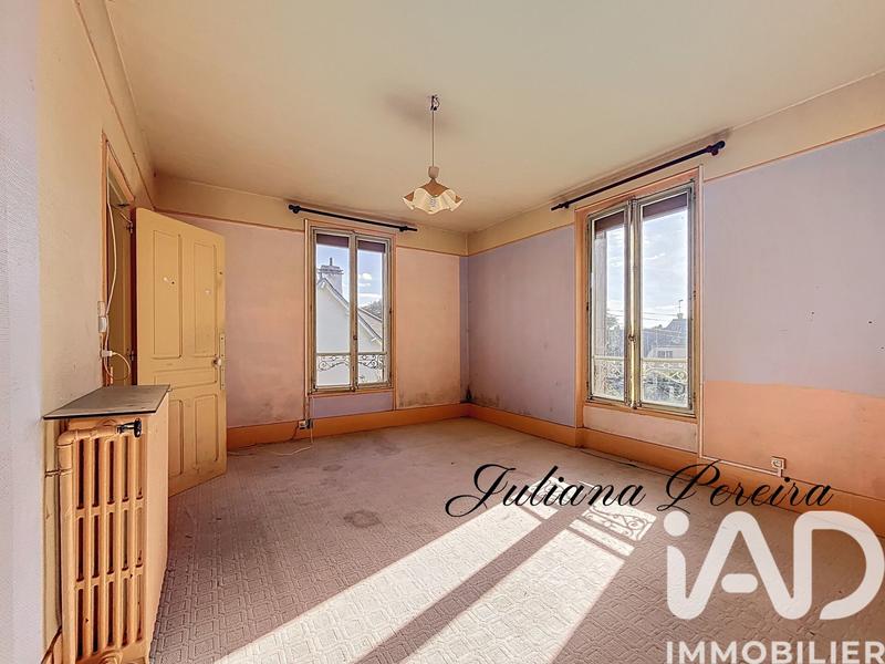 Maison - 248 m² - 11 pièces