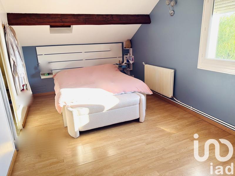 Maison - 180 m² - 8 pièces