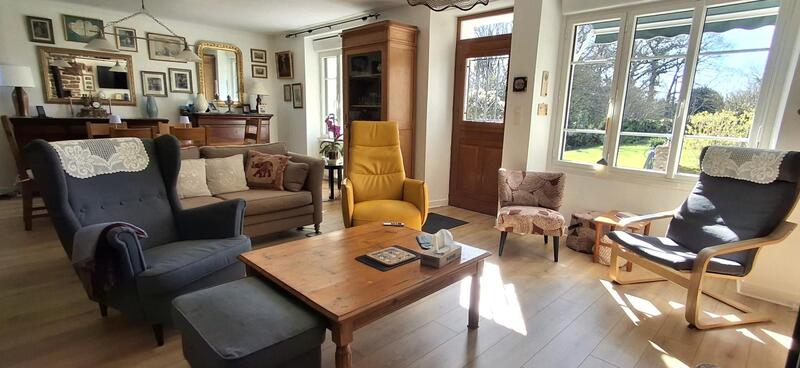 Maison - 178 m² - 5 pièces