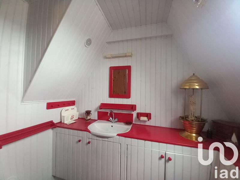 Maison - 300 m² - 12 pièces