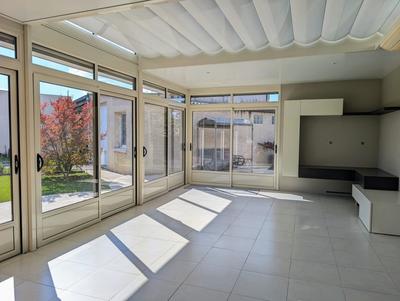 Maison - 211 m² - 7 pièces