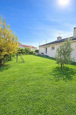 Maison traditionnelle - 91 m² - 4 pièces