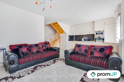 Maison - 84 m² - 4 pièces