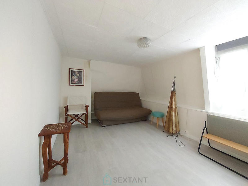 Maison - 158 m² - 8 pièces