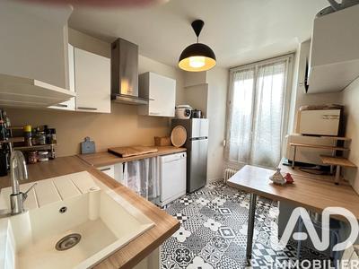 Appartement - 77 m² - 3 pièces