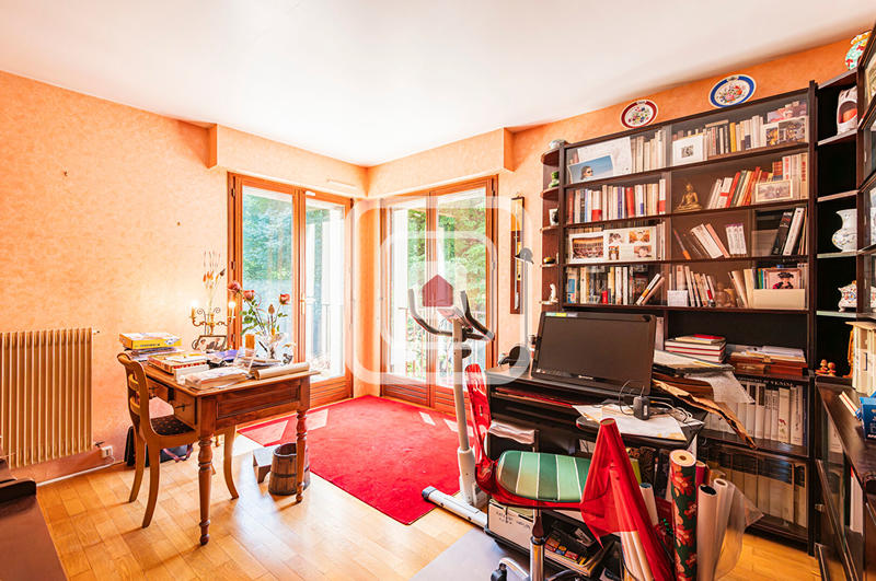 Maison - 183 m² - 8 pièces