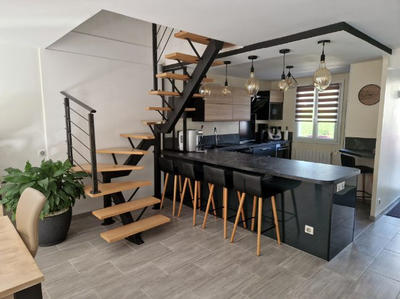 Maison - 124 m² - 6 pièces