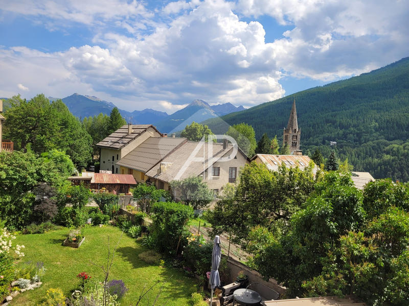 Maison ancienne - 138 m² - 7 pièces