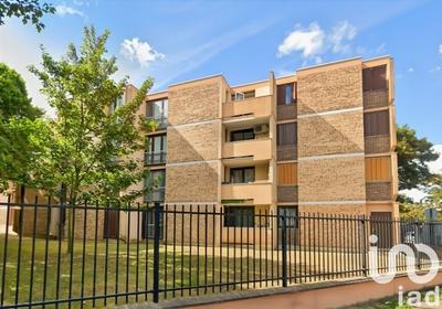 Appartement - 81 m² - 4 pièces