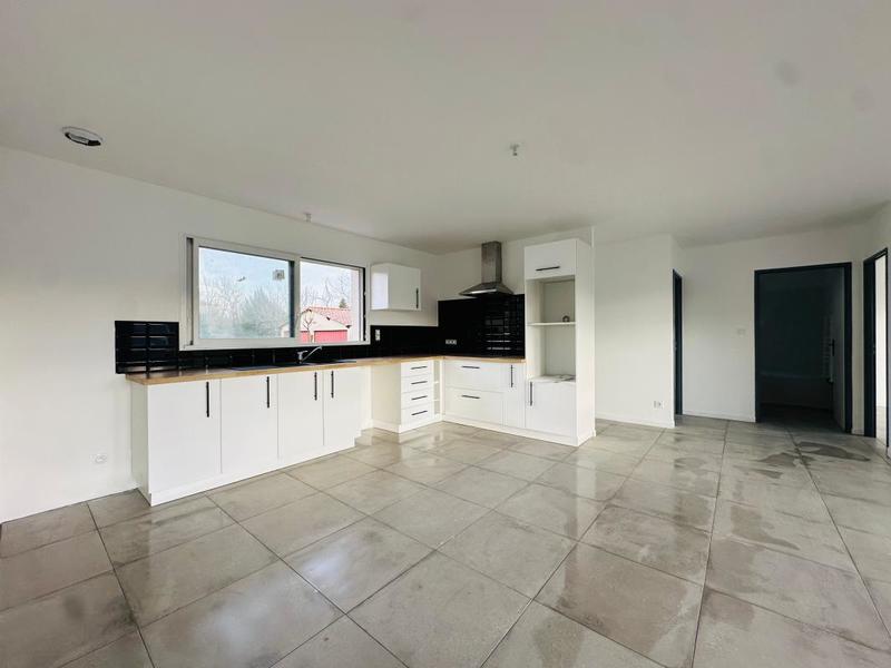 Maison - 120 m² - 4 pièces