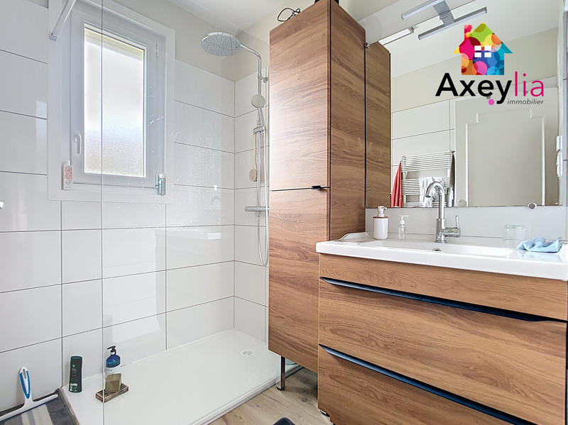 Maison - 135 m² - 7 pièces