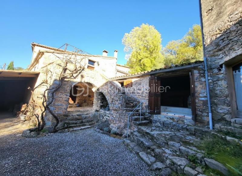 Maison ancienne - 110 m² - 4 pièces