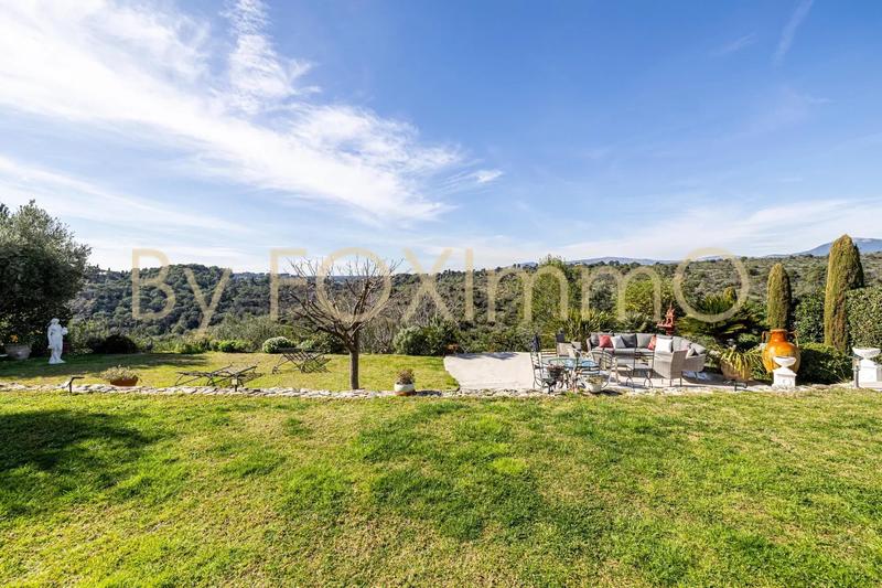 Maison - 142 m² - 6 pièces