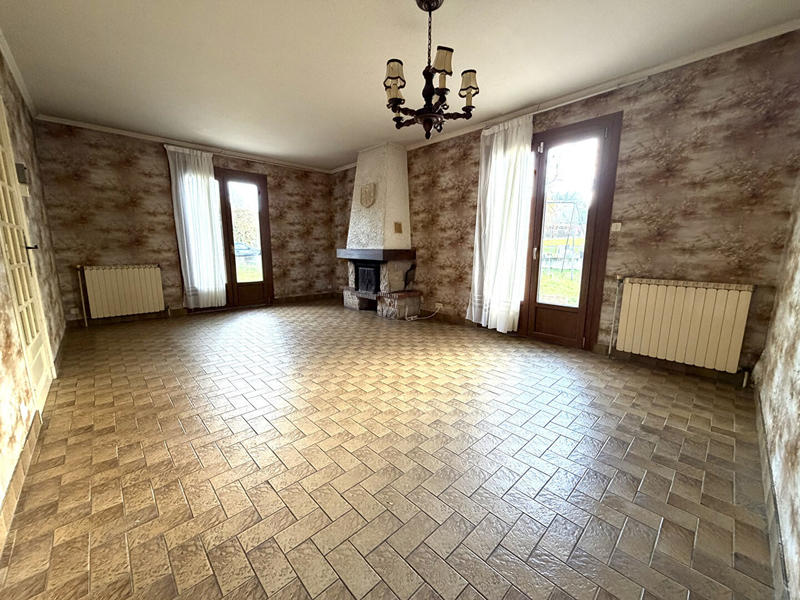 Maison - 140 m² - 6 pièces