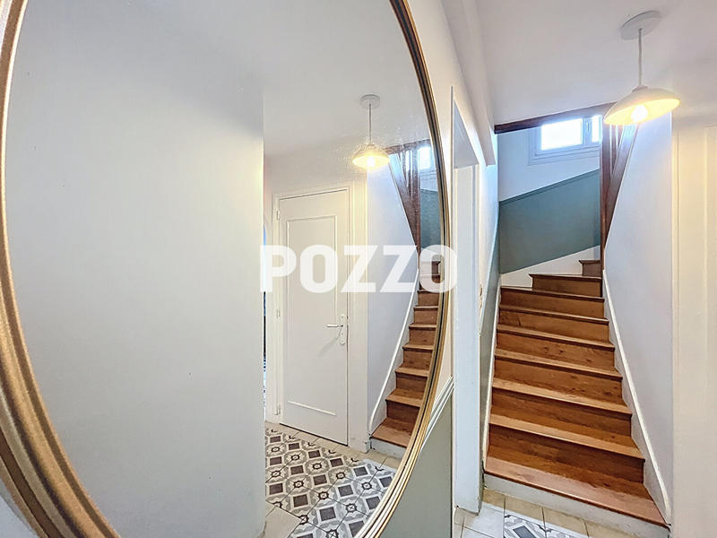 Maison - 90 m² - 5 pièces