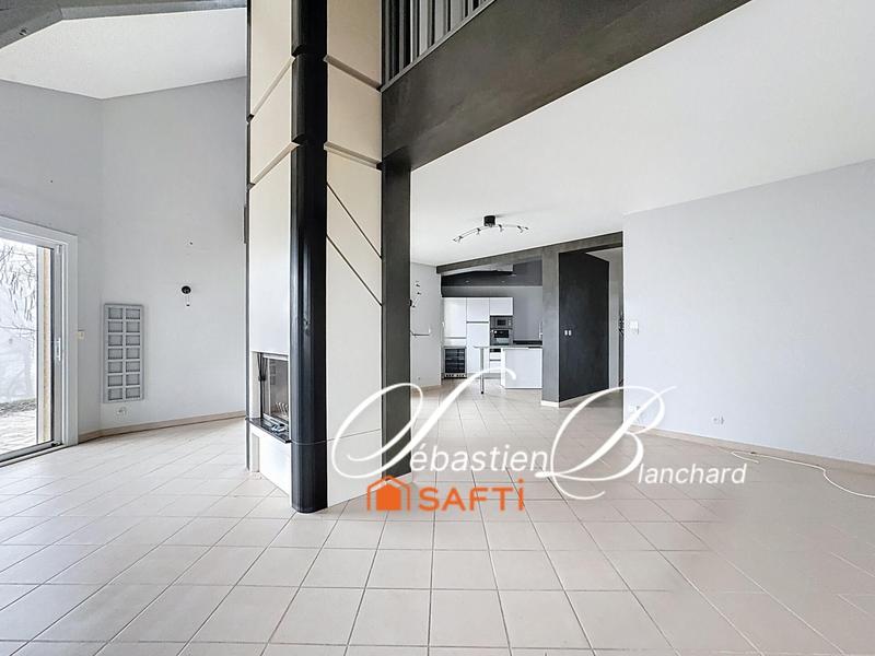 Maison - 145 m² - 4 pièces