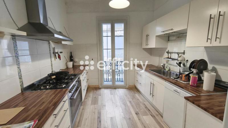 Maison - 98 m² - 4 pièces