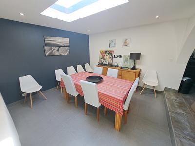 Villa - 94 m² - 4 pièces