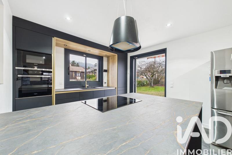 Maison - 170 m² - 5 pièces