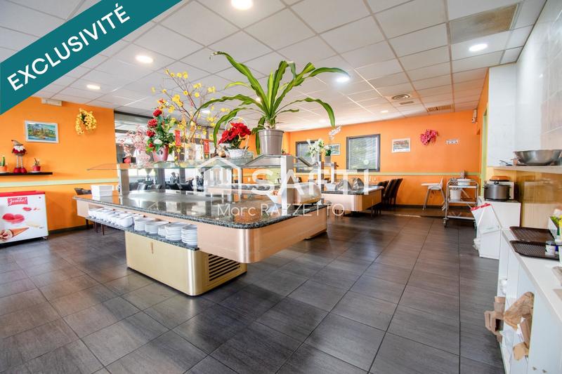 Local commercial - 225 m² - 5 pièces