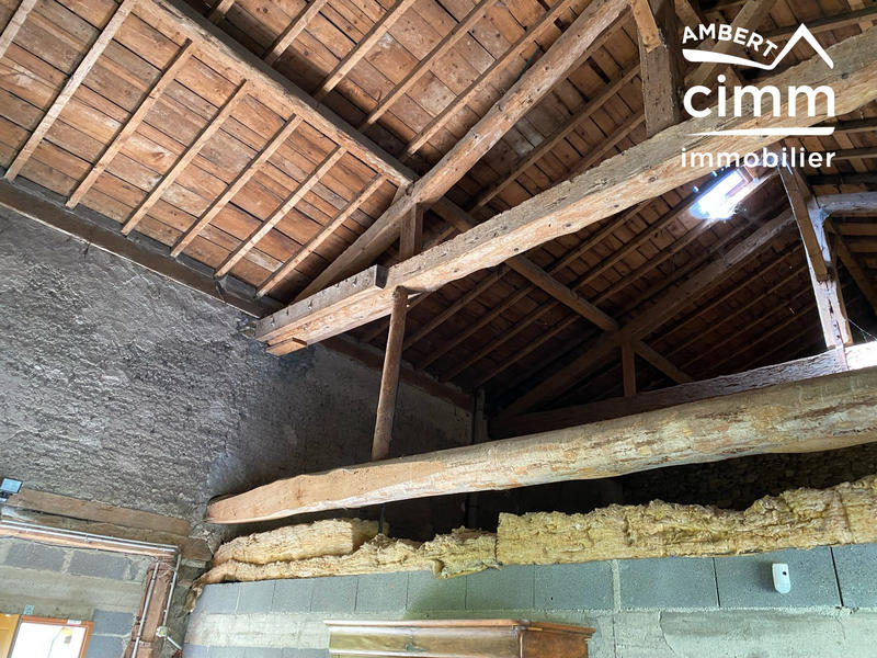 Maison - 208 m² - 8 pièces