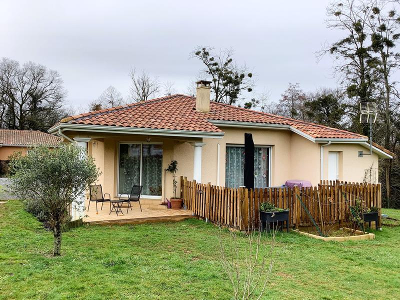 Maison - 83 m² - 4 pièces