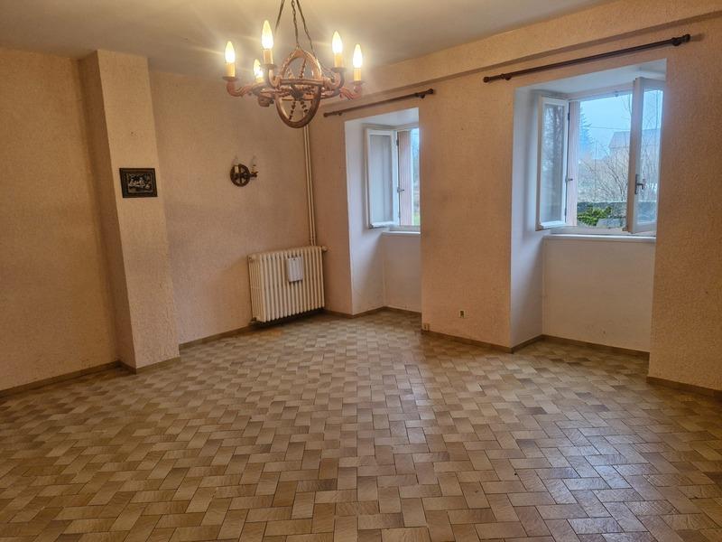 Maison - 161 m² - 6 pièces