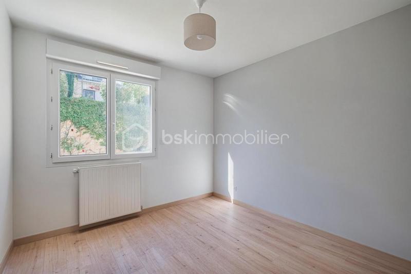 Appartement - 79 m² - 3 pièces