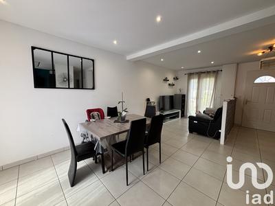 Maison - 98 m² - 6 pièces