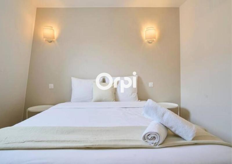 Immeuble - 220 m² - 6 pièces