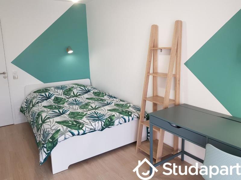 Appartement - 109 m² - 6 pièces